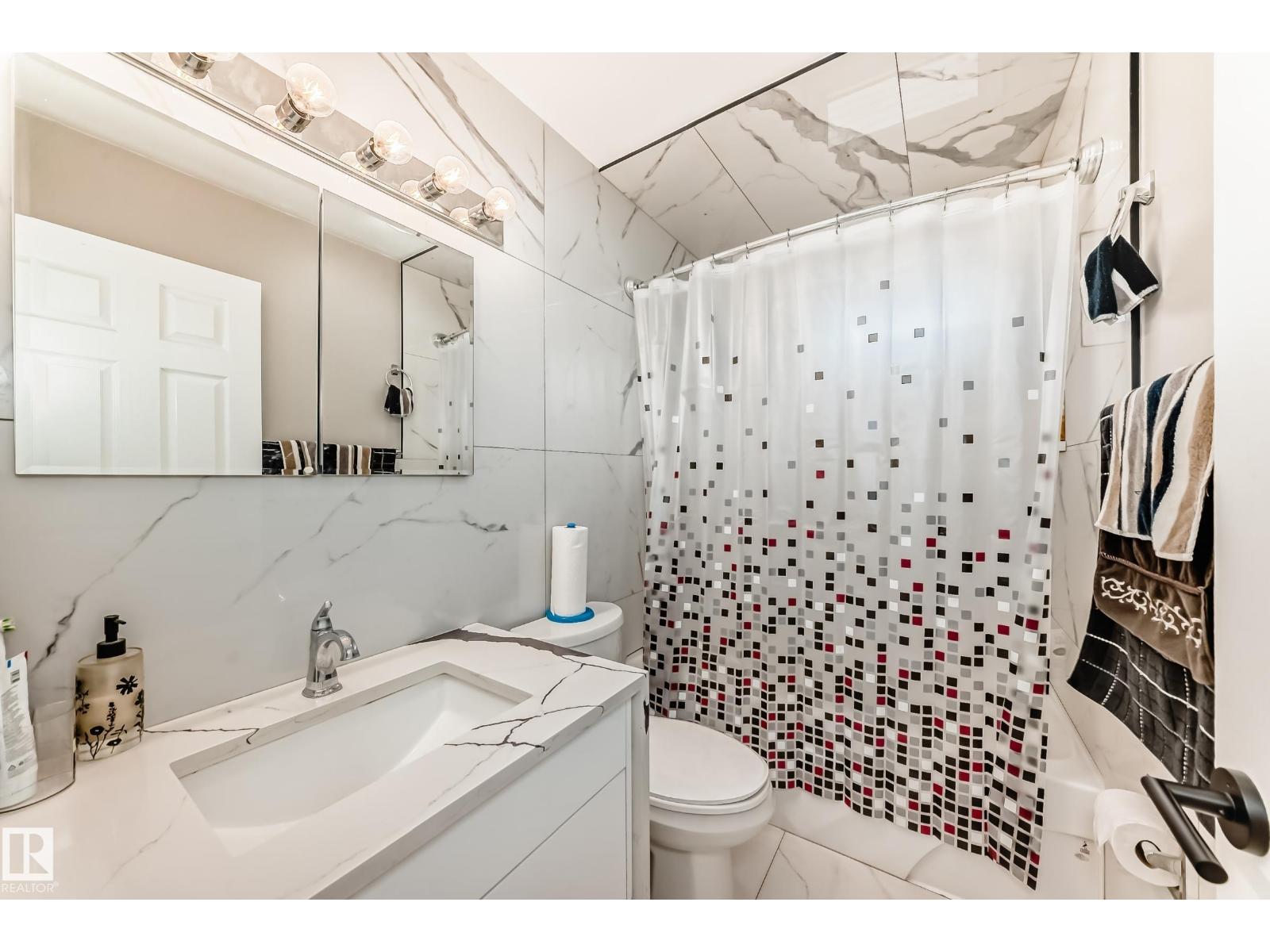 3843 47 ST NW - 11