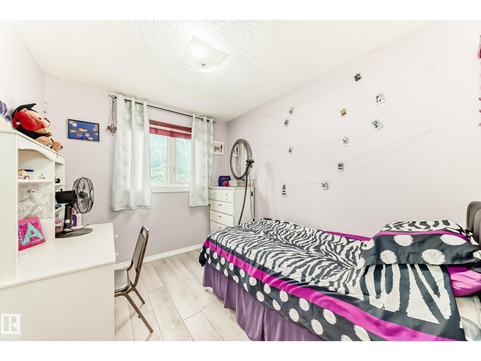 3843 47 ST NW - 10