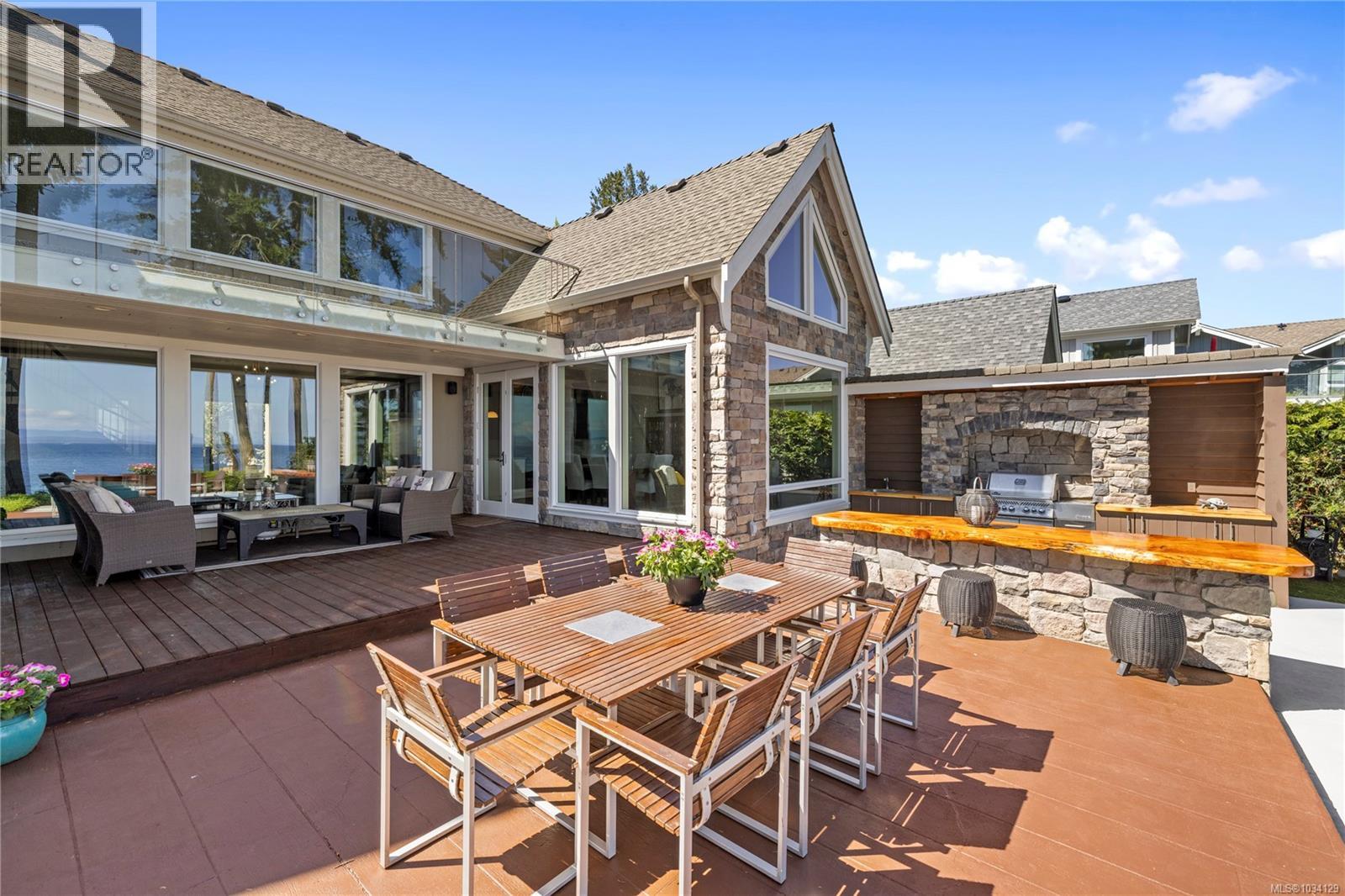 863 Cavin Rd - 68