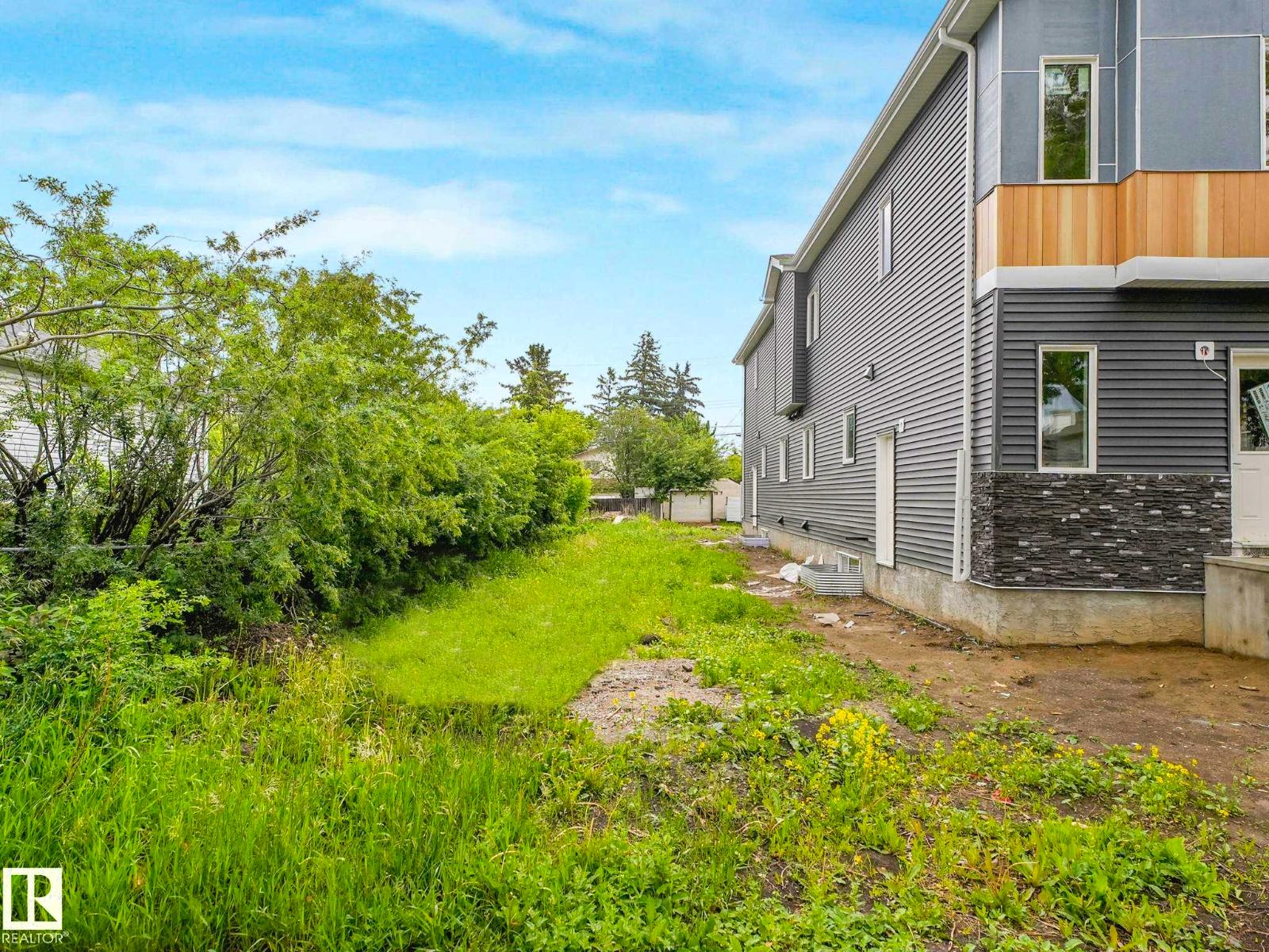12613 73 ST NW - photo 2