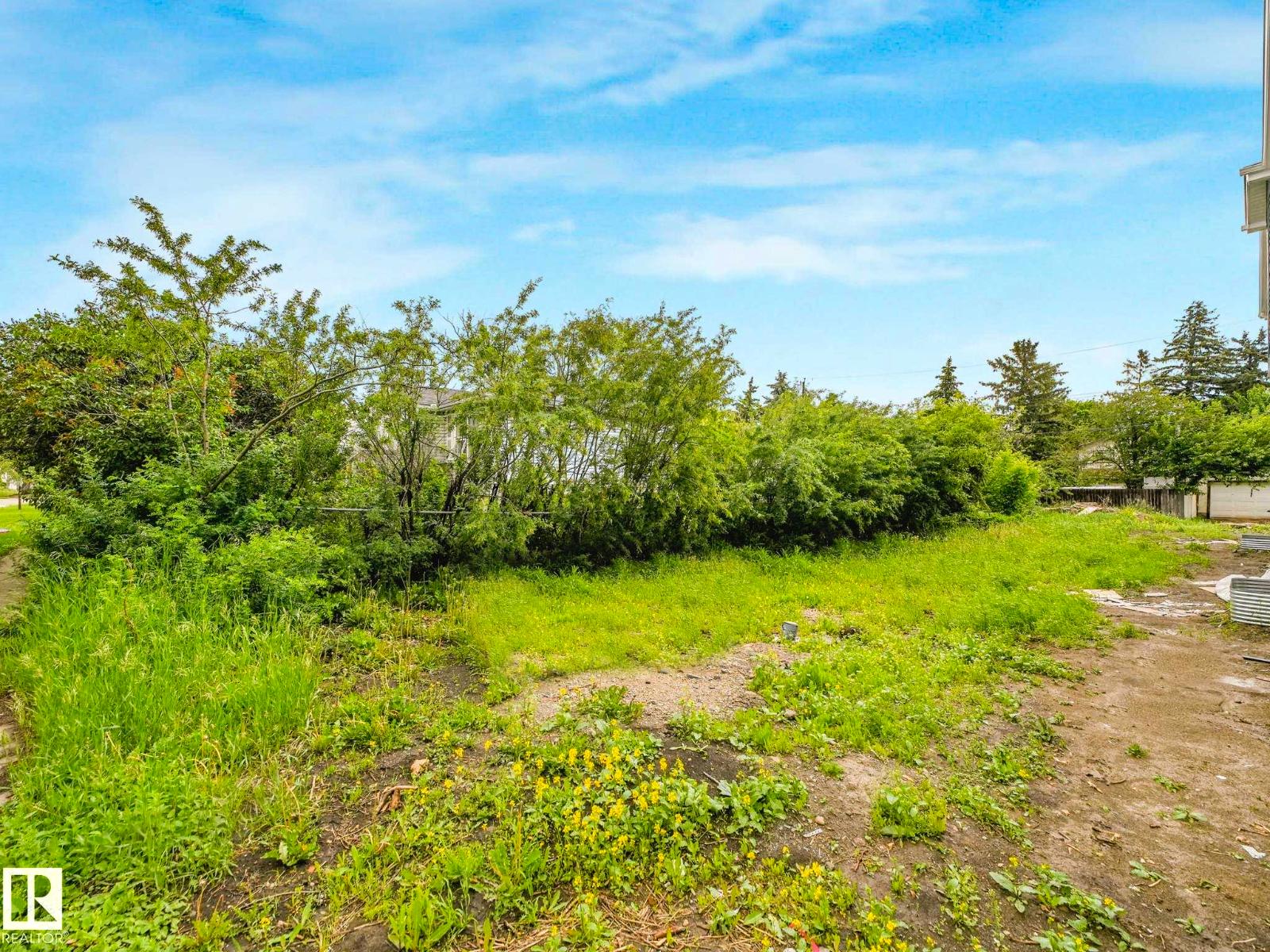 12613 73 ST NW - photo 5