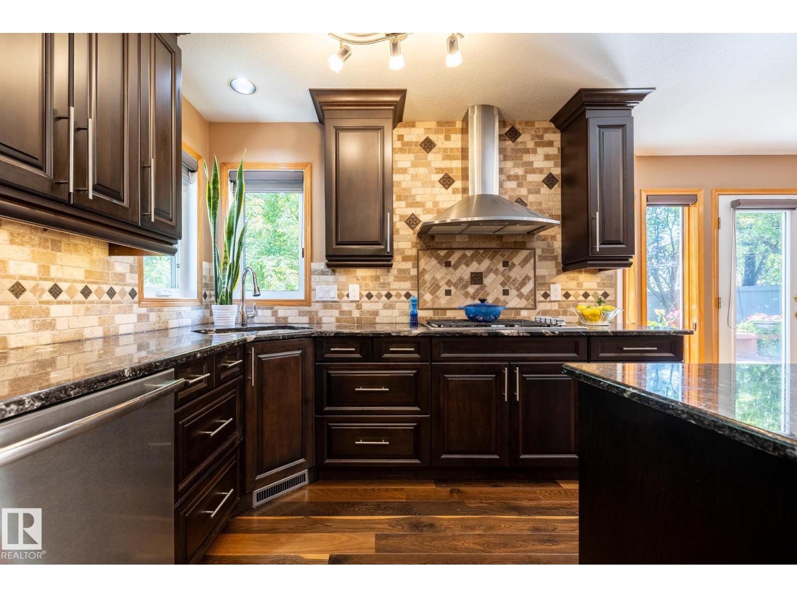 315 OSLAND PL NW — photo 10