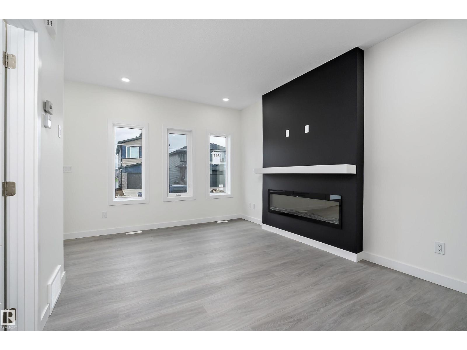 444 Crystal Creek LI — photo 10