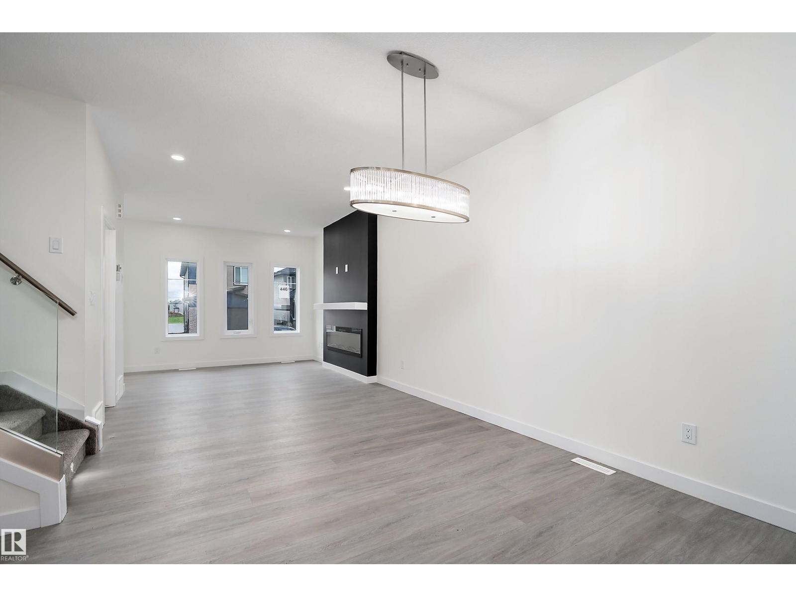 444 Crystal Creek LI — photo 13