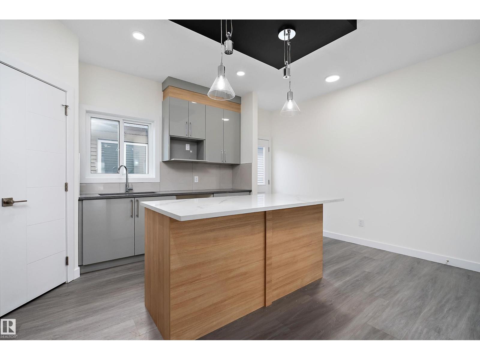 444 Crystal Creek LI — photo 15