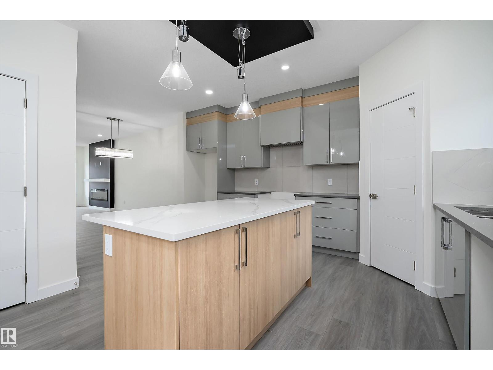 444 Crystal Creek LI — photo 19