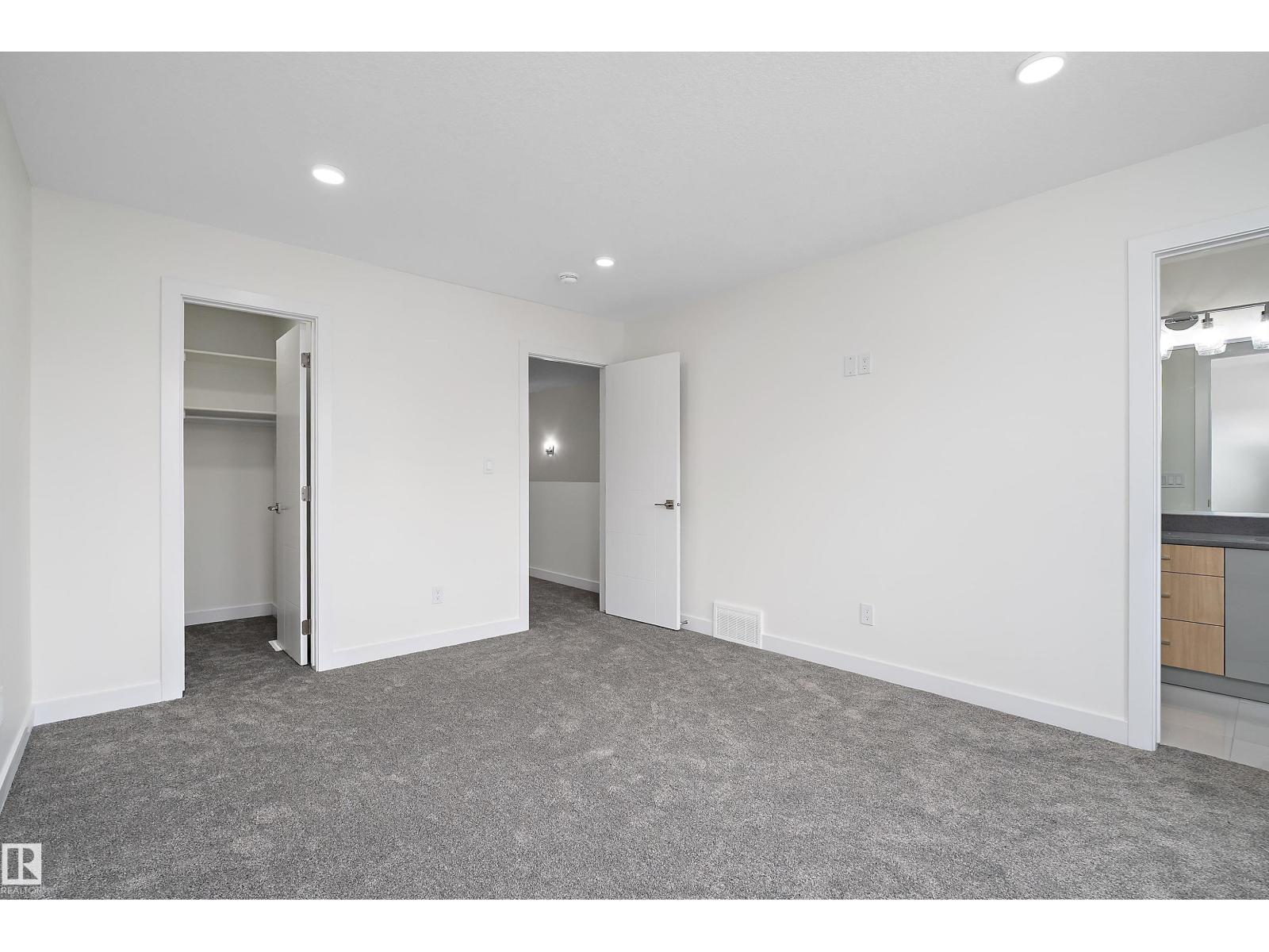 444 Crystal Creek LI — photo 31