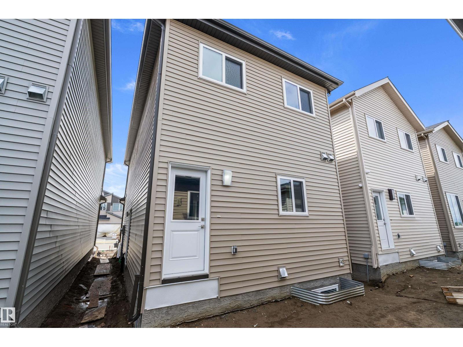 444 Crystal Creek LI — photo 37