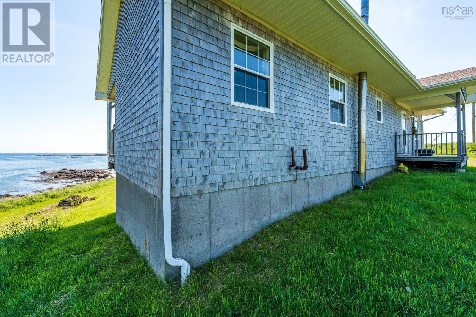 33 Sunday Point Road - 14