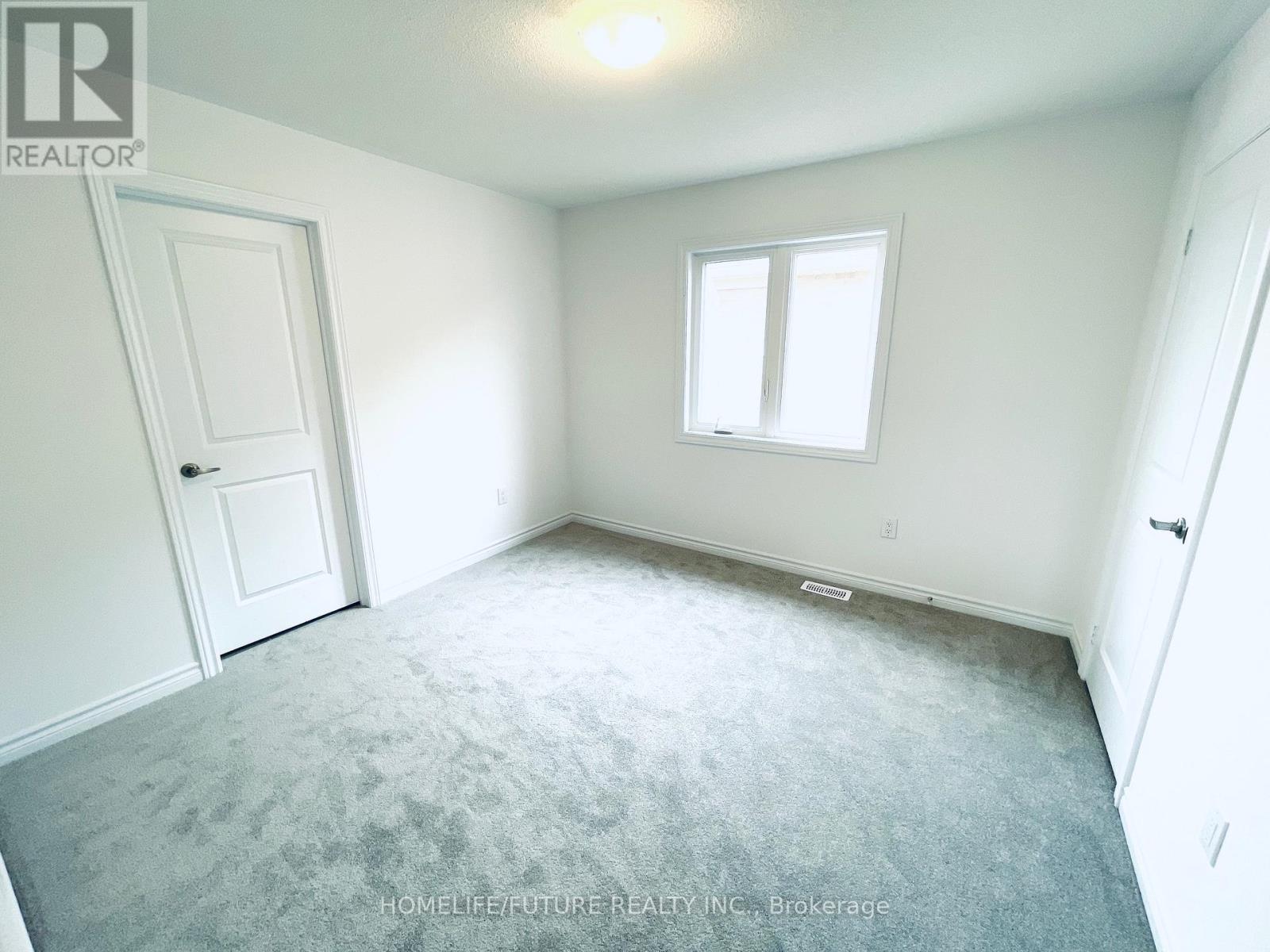 18 AITCHISON AVENUE - 16