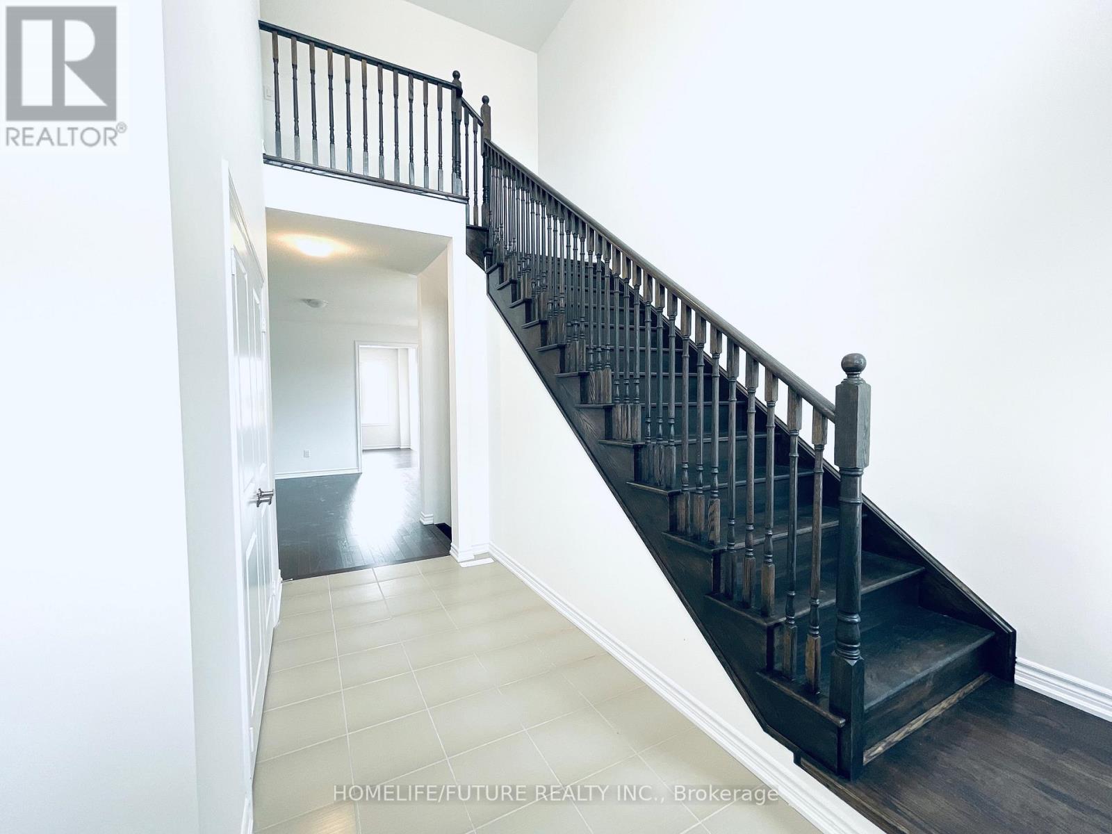 18 AITCHISON AVENUE - 4