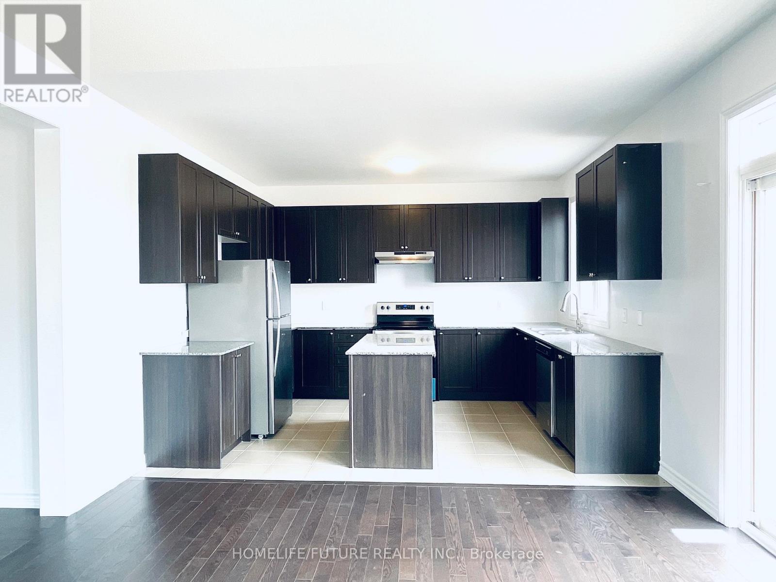 18 AITCHISON AVENUE - 8