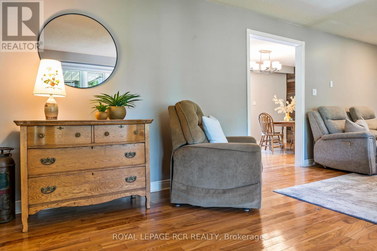22 RANDY AVENUE - 7