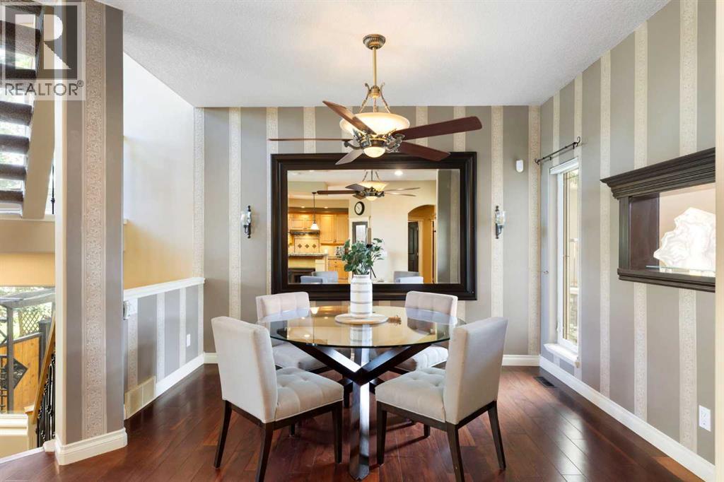 Formal dining