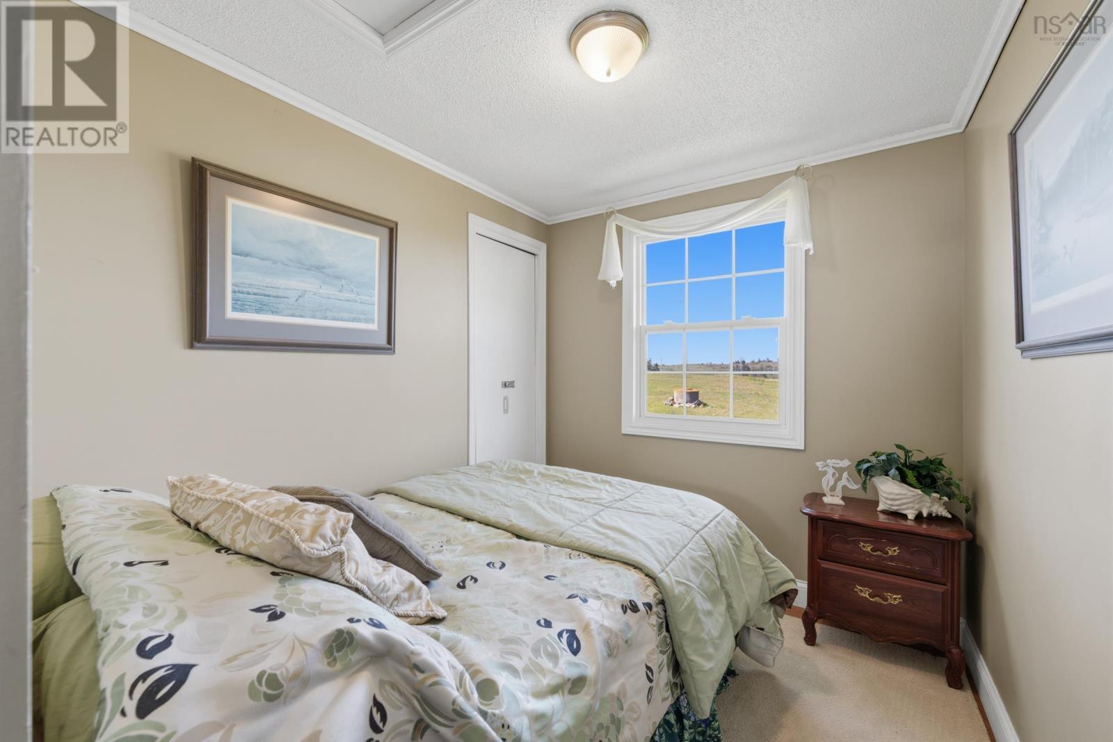 33 Sunday Point Road - 36