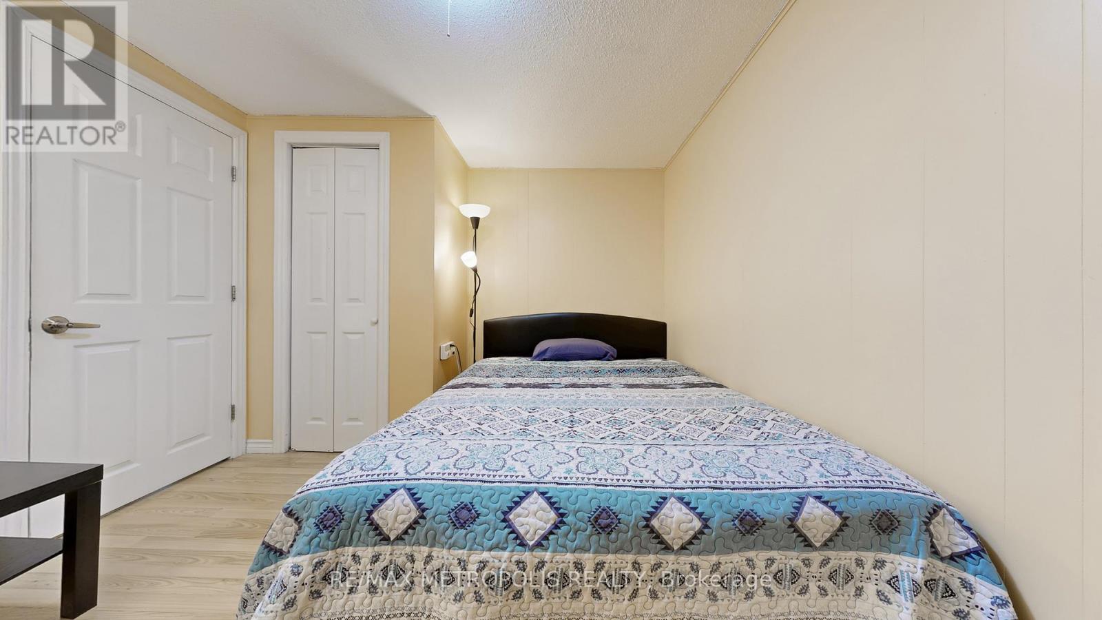 #13 13 CANDY COURT WAY - 31