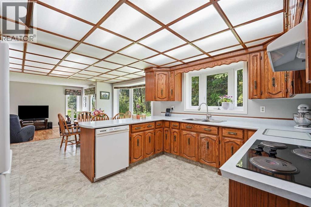 674036 Range Road 190 - 12