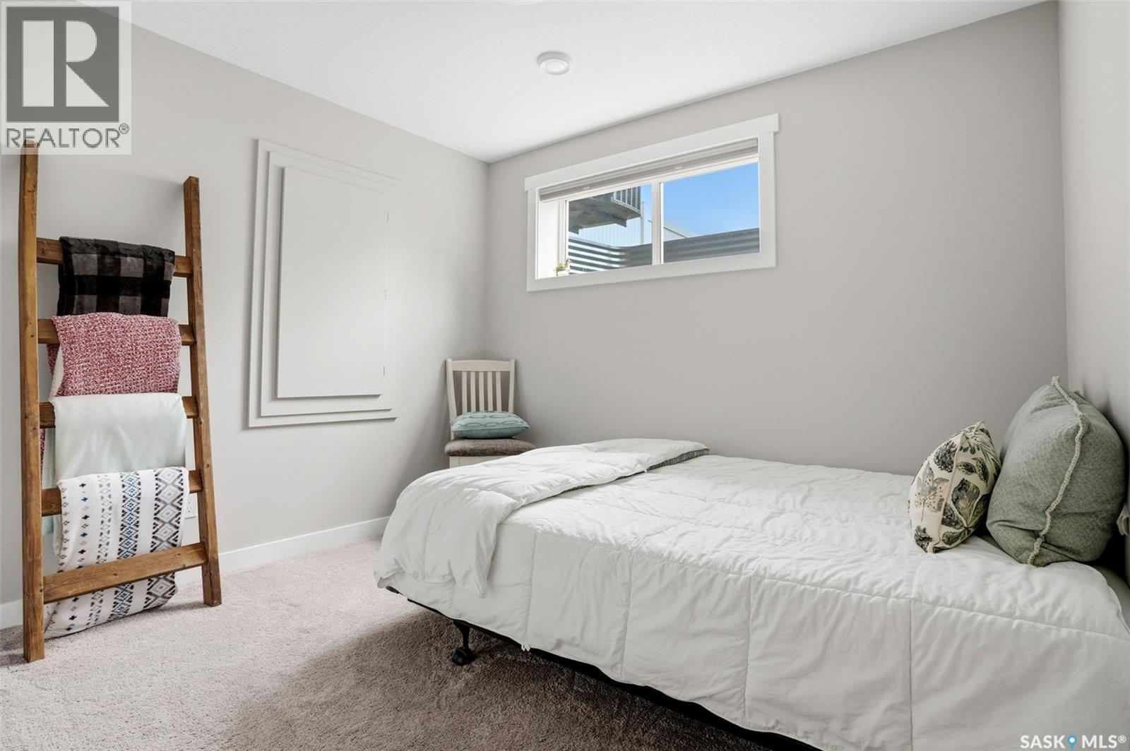 4509 E Keller AVENUE E — photo 40