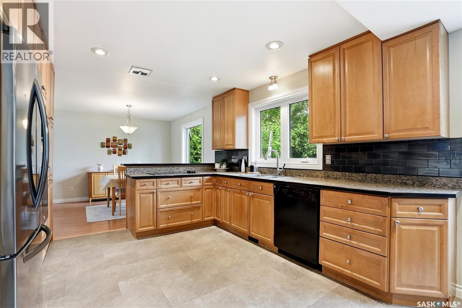 21 Neilson CRESCENT — photo 10