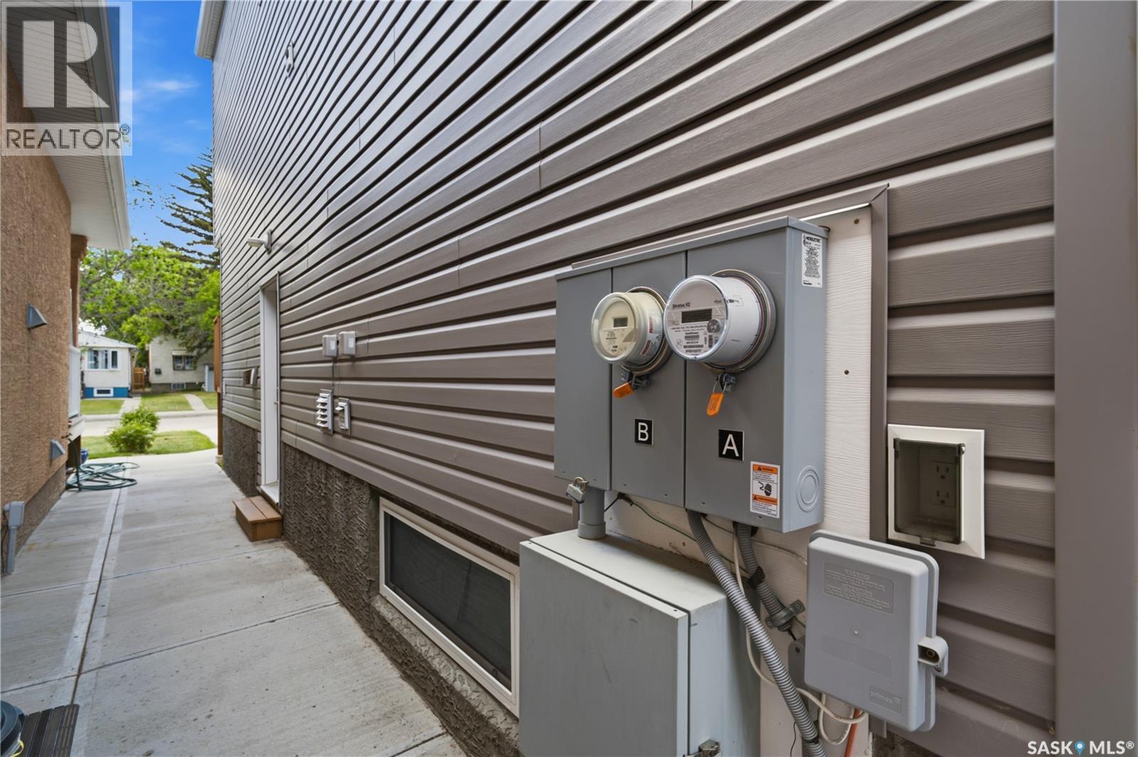 2423 Reynolds STREET - 18