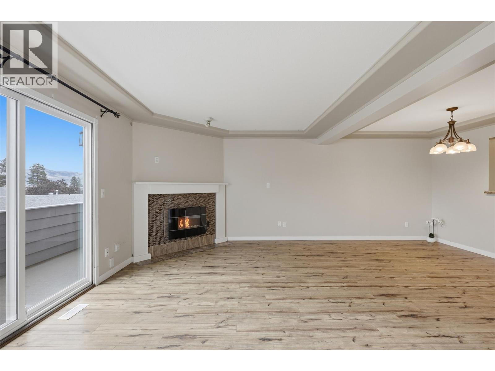 #12 1810 SPRINGHILL Drive - 9
