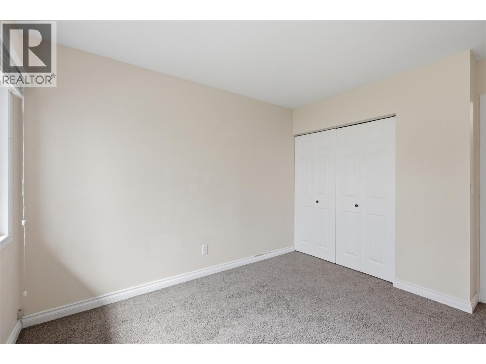 #12 1810 SPRINGHILL Drive - 28