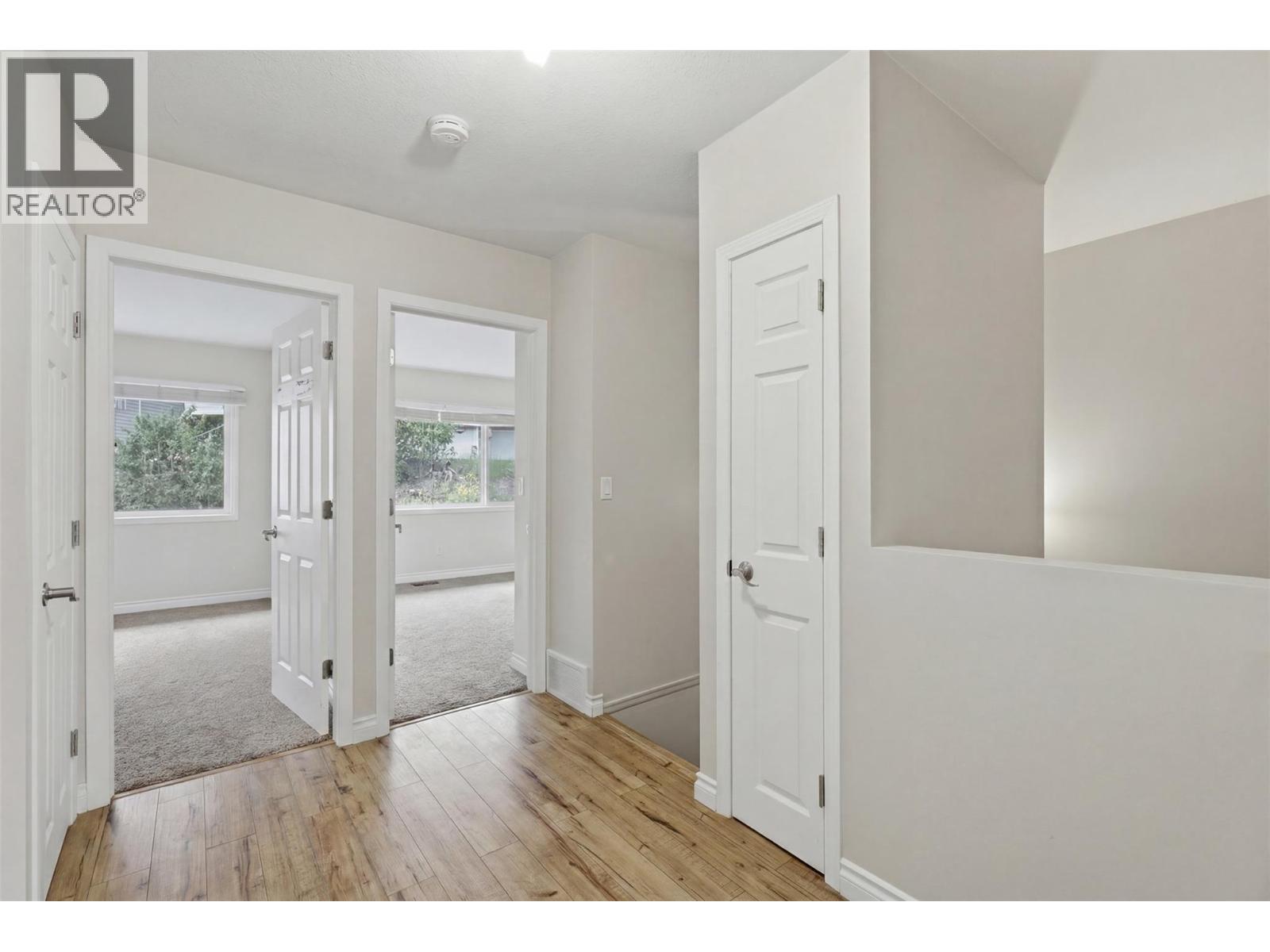 #12 1810 SPRINGHILL Drive - 23