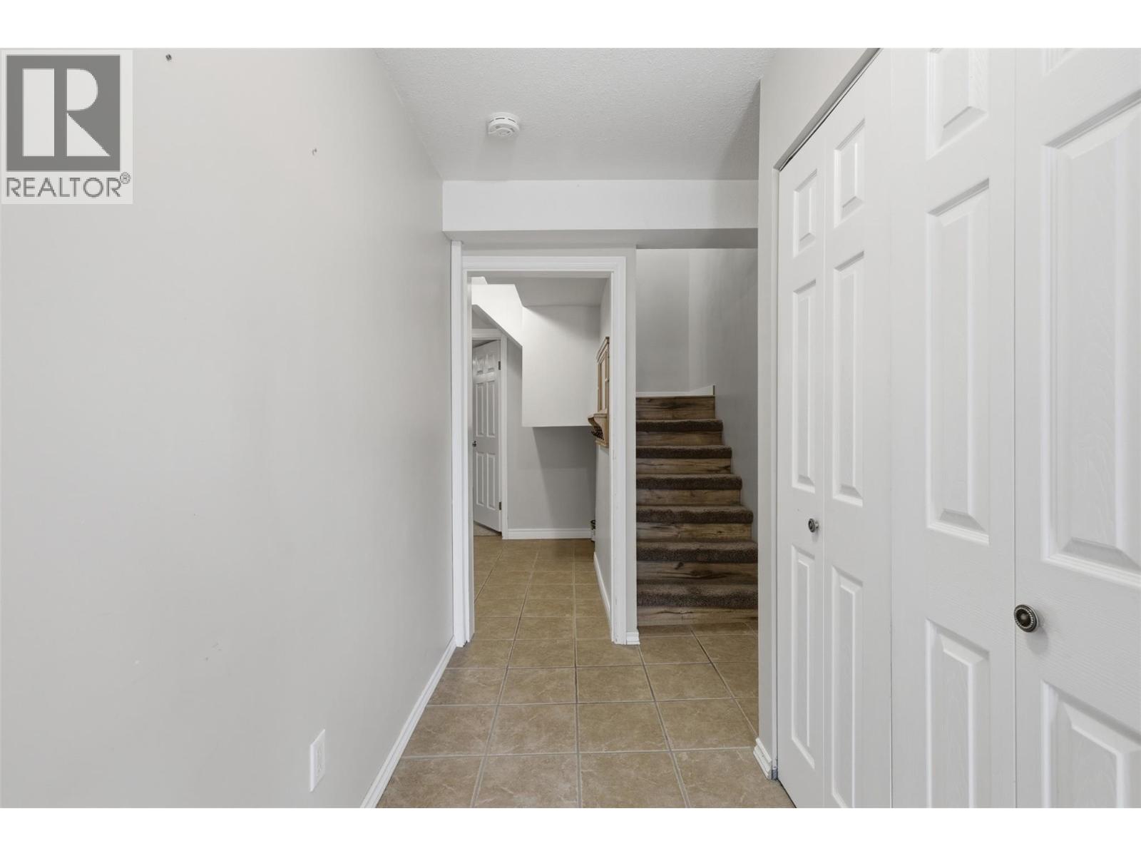 #12 1810 SPRINGHILL Drive - 4