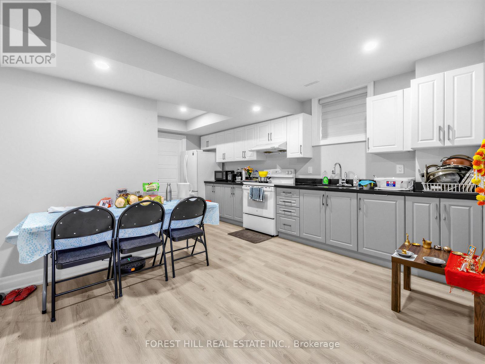 59A CLETA DRIVE - 28