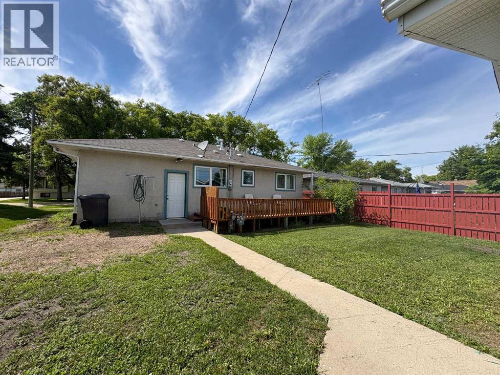 5019 51 Street - 20