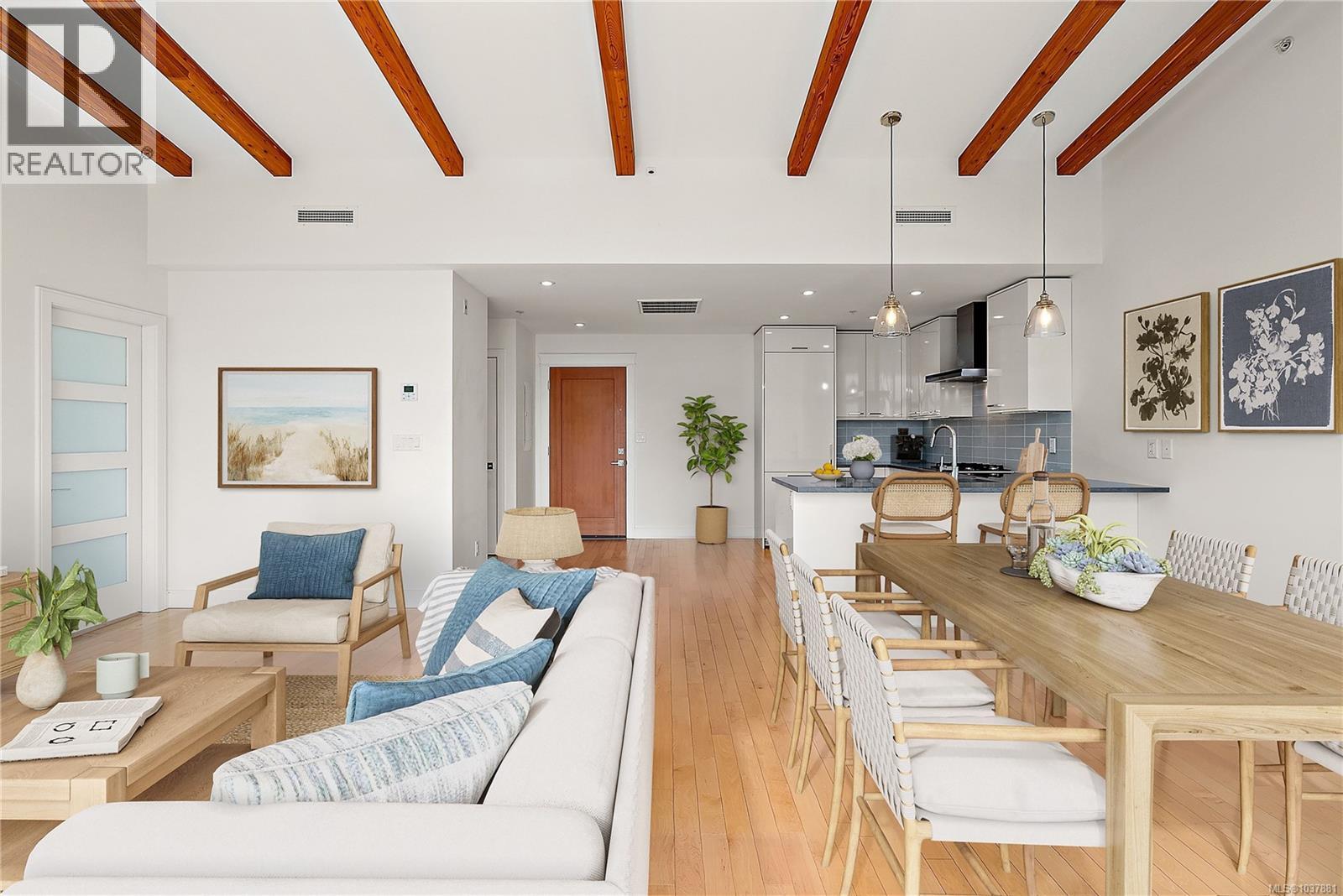 #603 916 Lyall St - 2