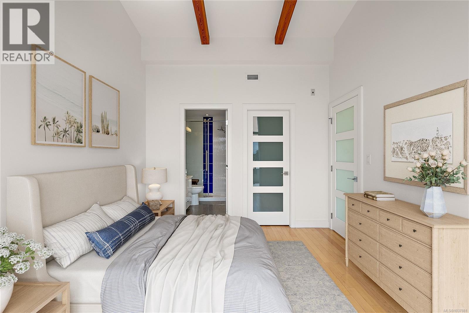 #603 916 Lyall St - 5