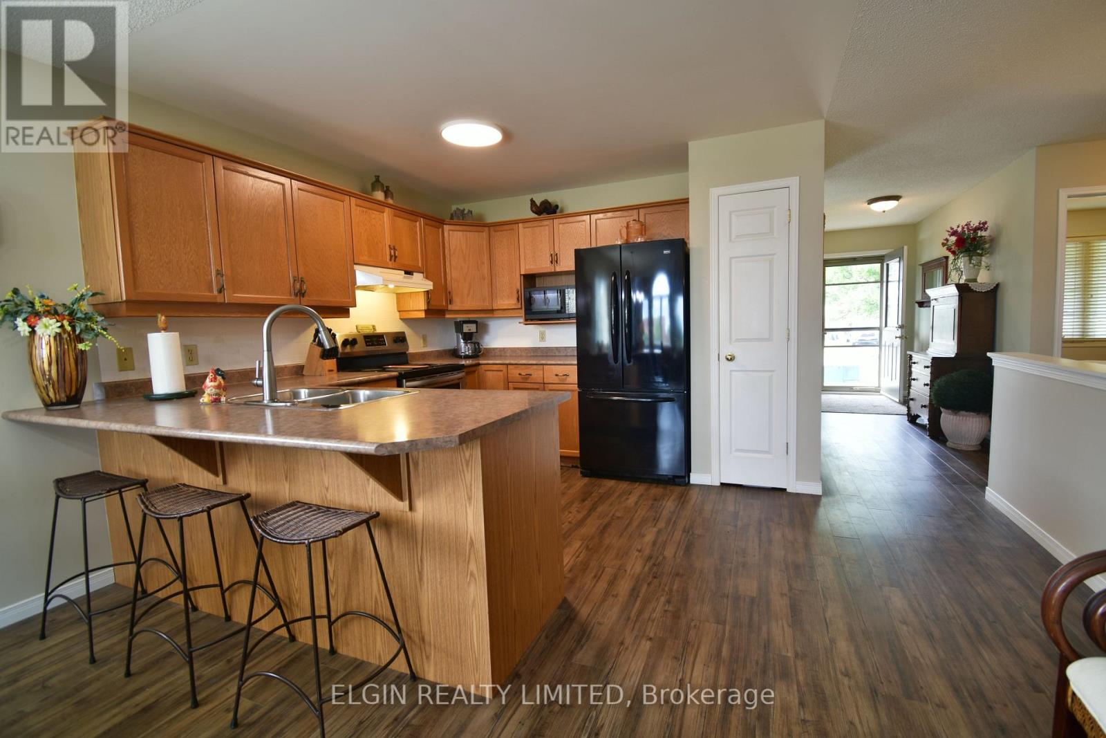 22 AXFORD PARKWAY - 10