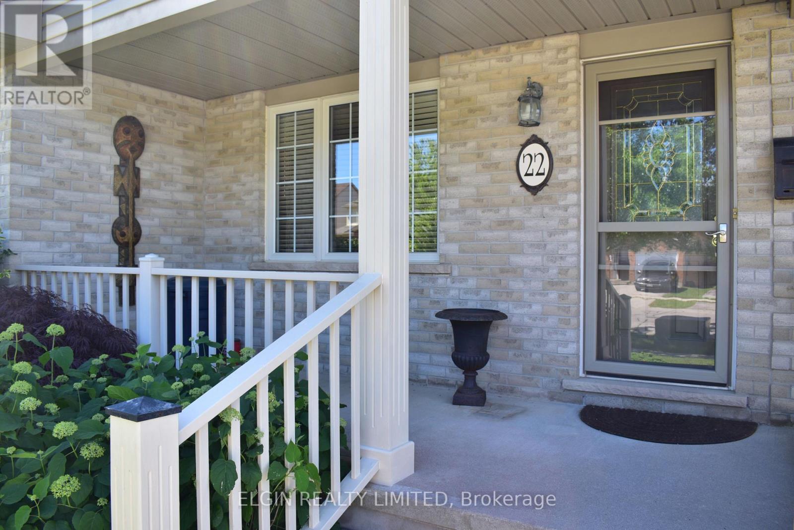 22 AXFORD PARKWAY - 3