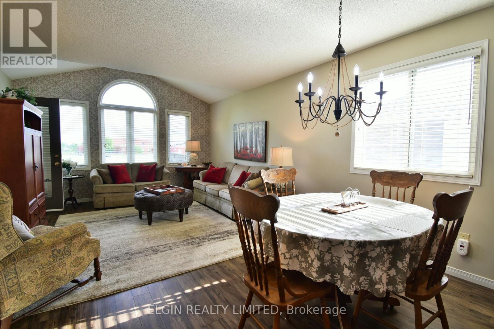 22 AXFORD PARKWAY - 9