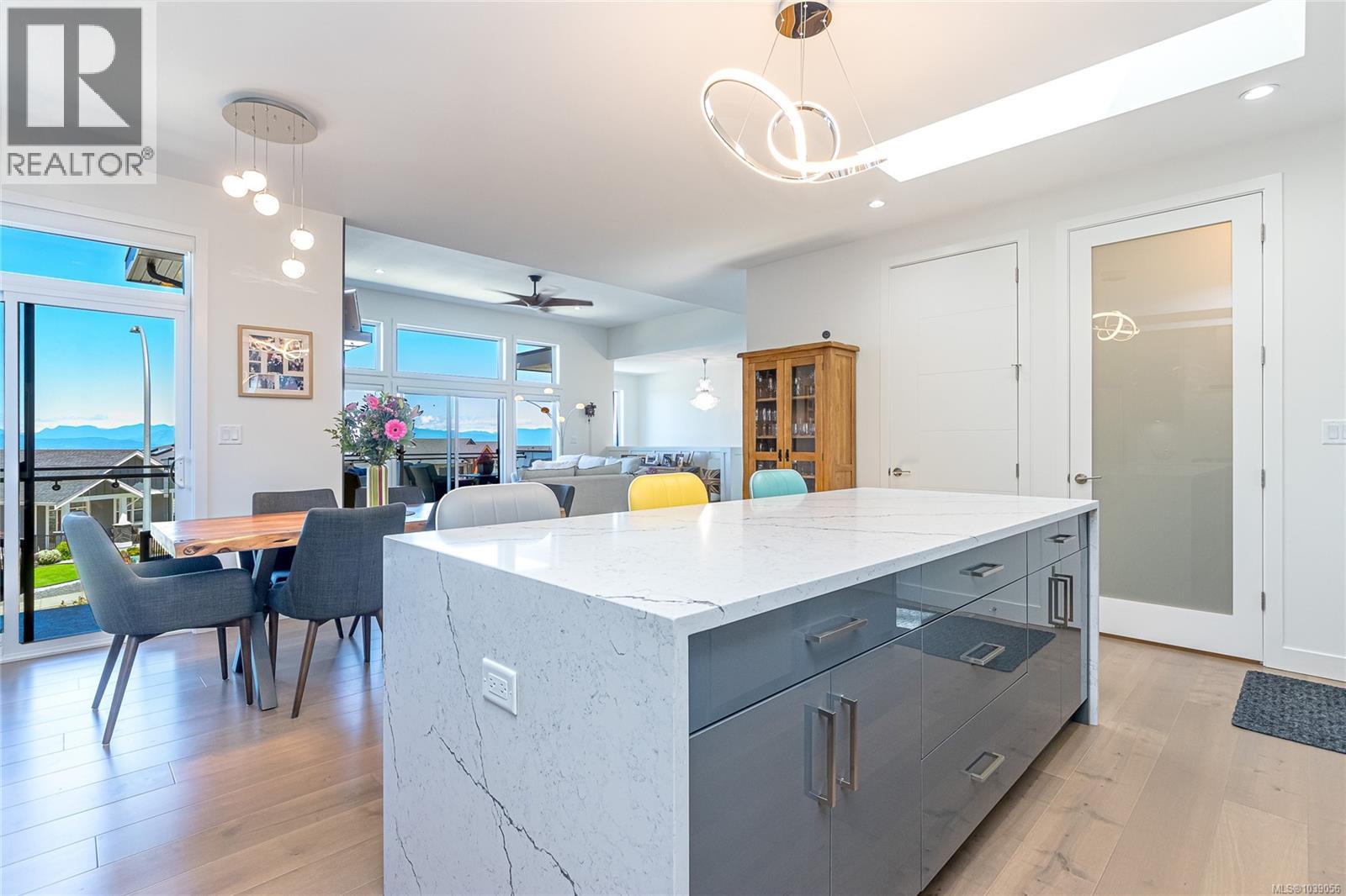 4701 Ambience Dr - 30