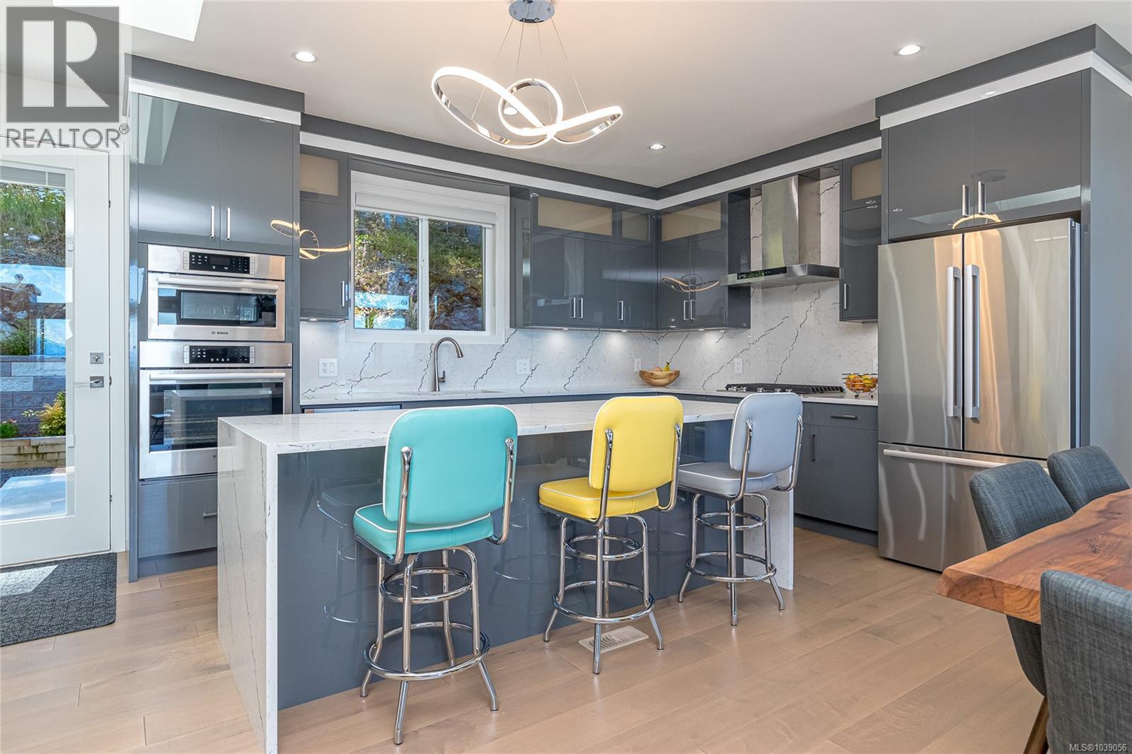 4701 Ambience Dr - 25