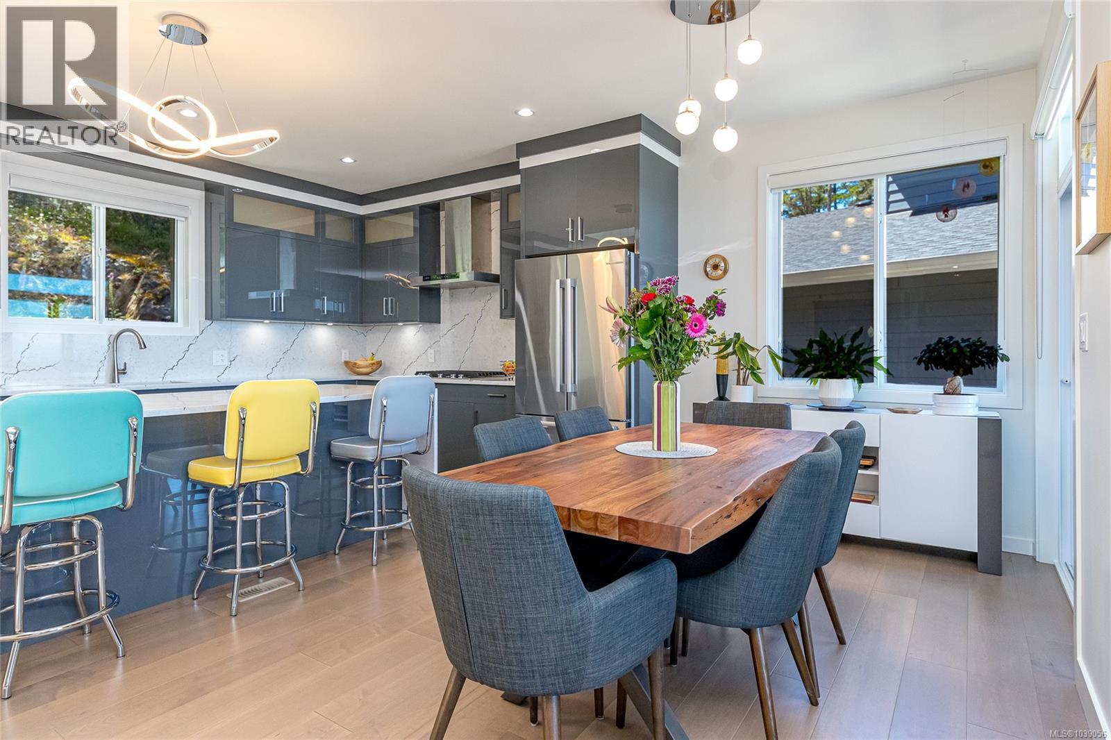 4701 Ambience Dr - 23