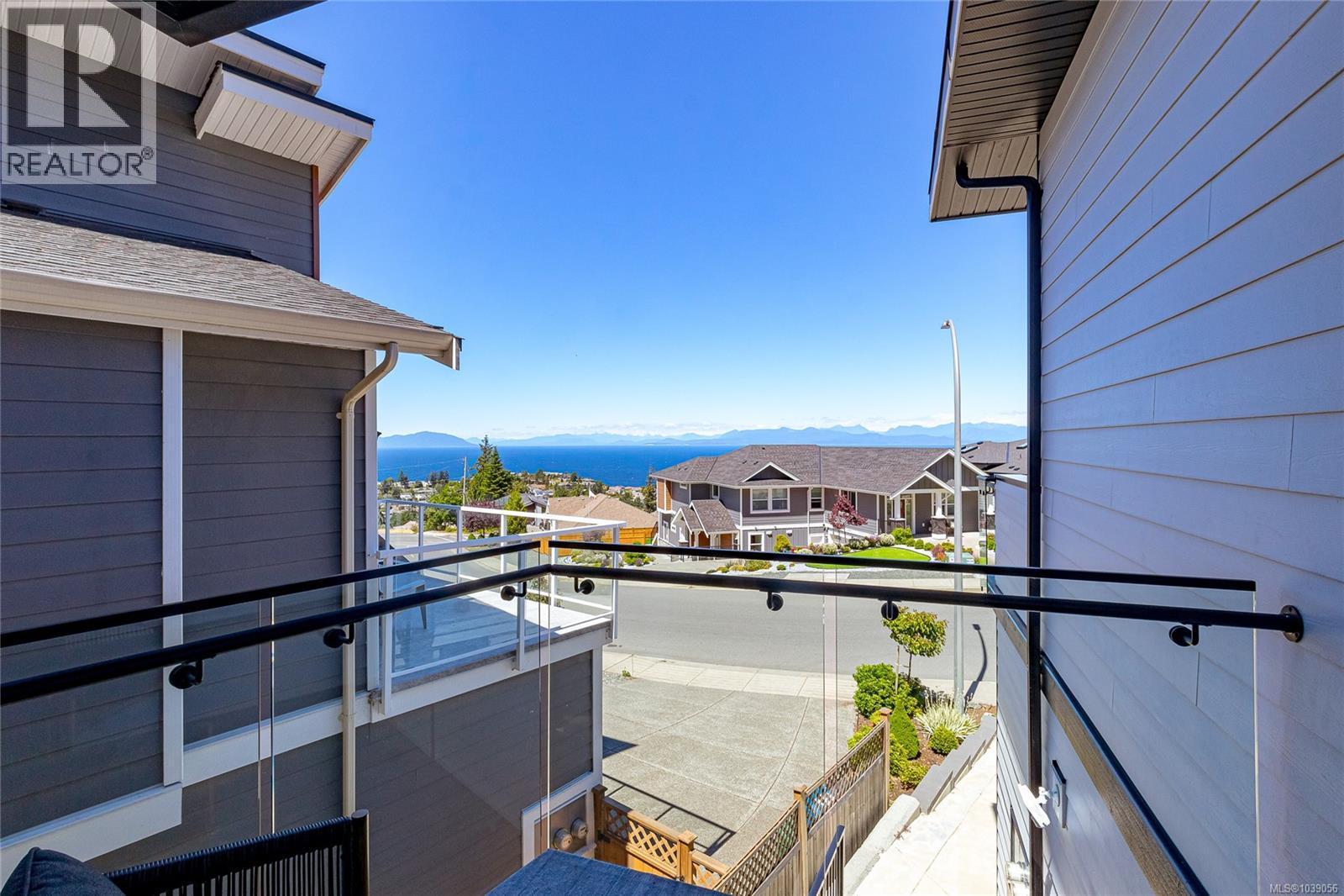 4701 Ambience Dr - 33