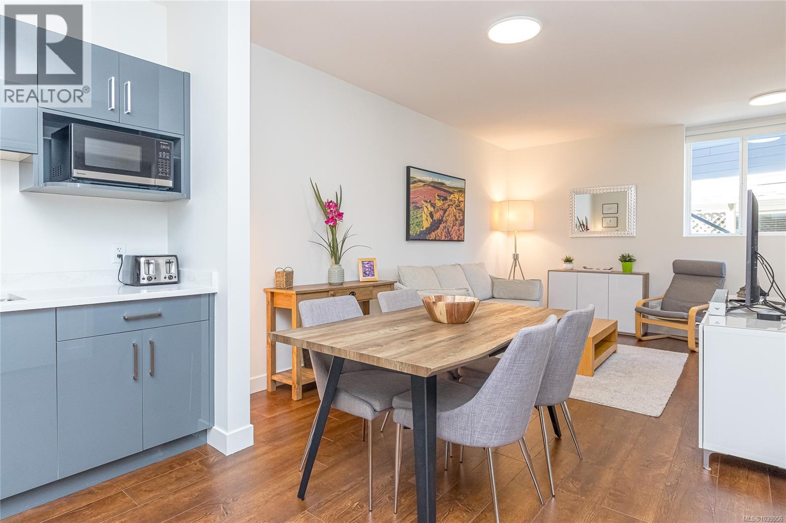 4701 Ambience Dr - 54