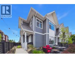 7 115 Wyndham Crescent, Kelowna