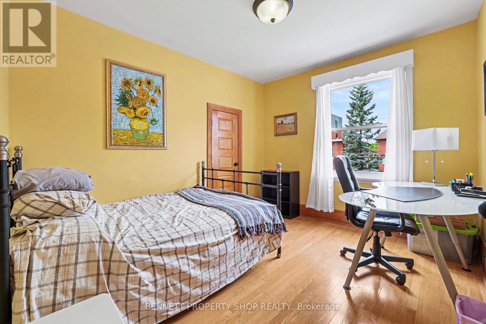 3 Bed, 2 Bath House for Sale in Ottawa – 289 CRICHTON STREET, Ottawa – MLS# X13462184 - Image 14
