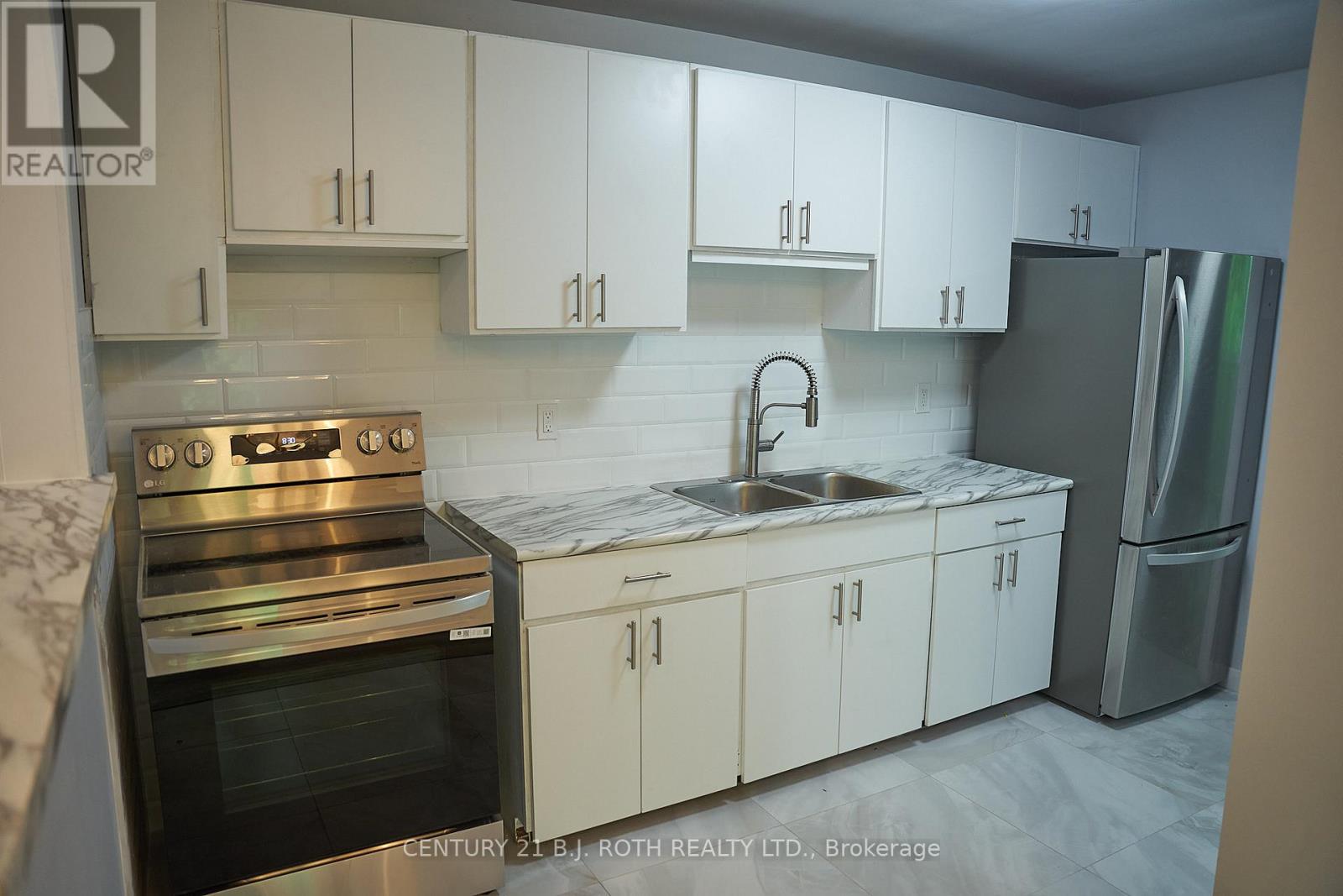 184 BORLAND STREET E - 47