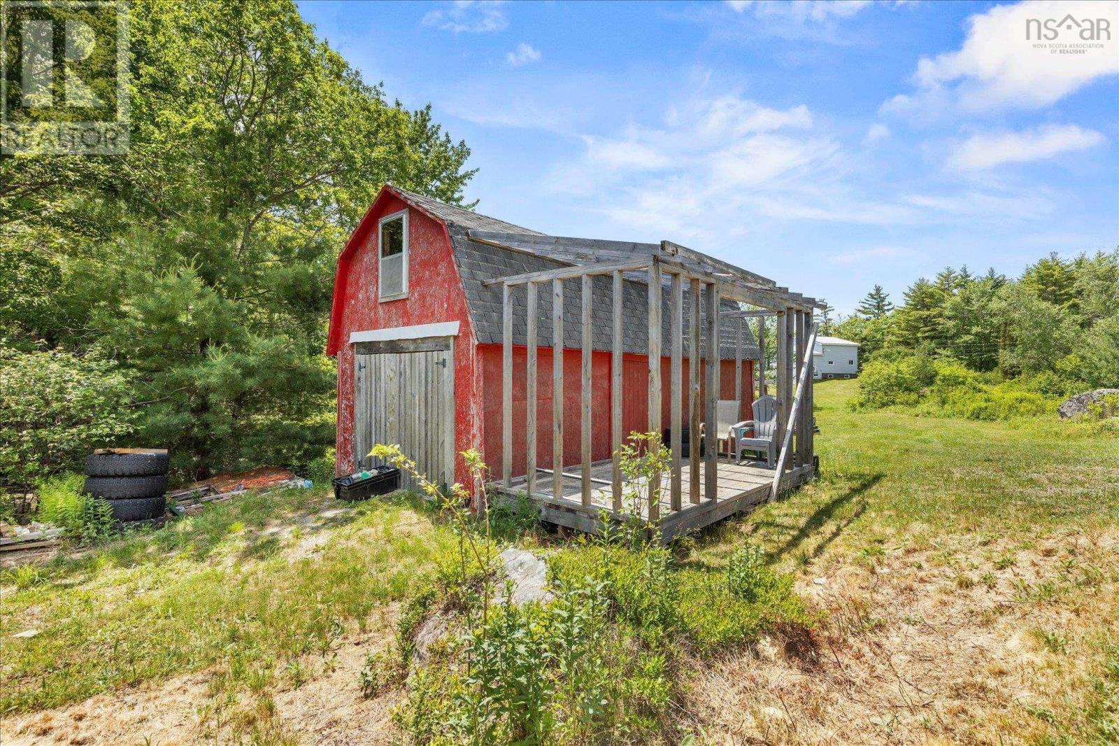 4184 203 Highway - 33