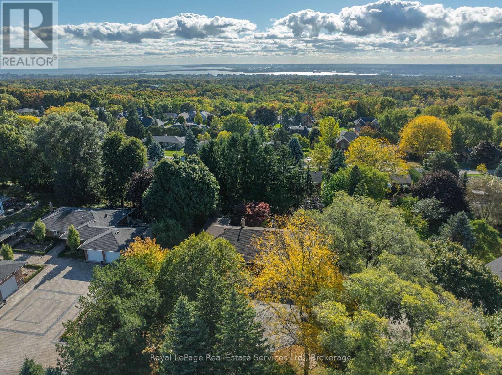 184 DUNDAS STREET E - 5