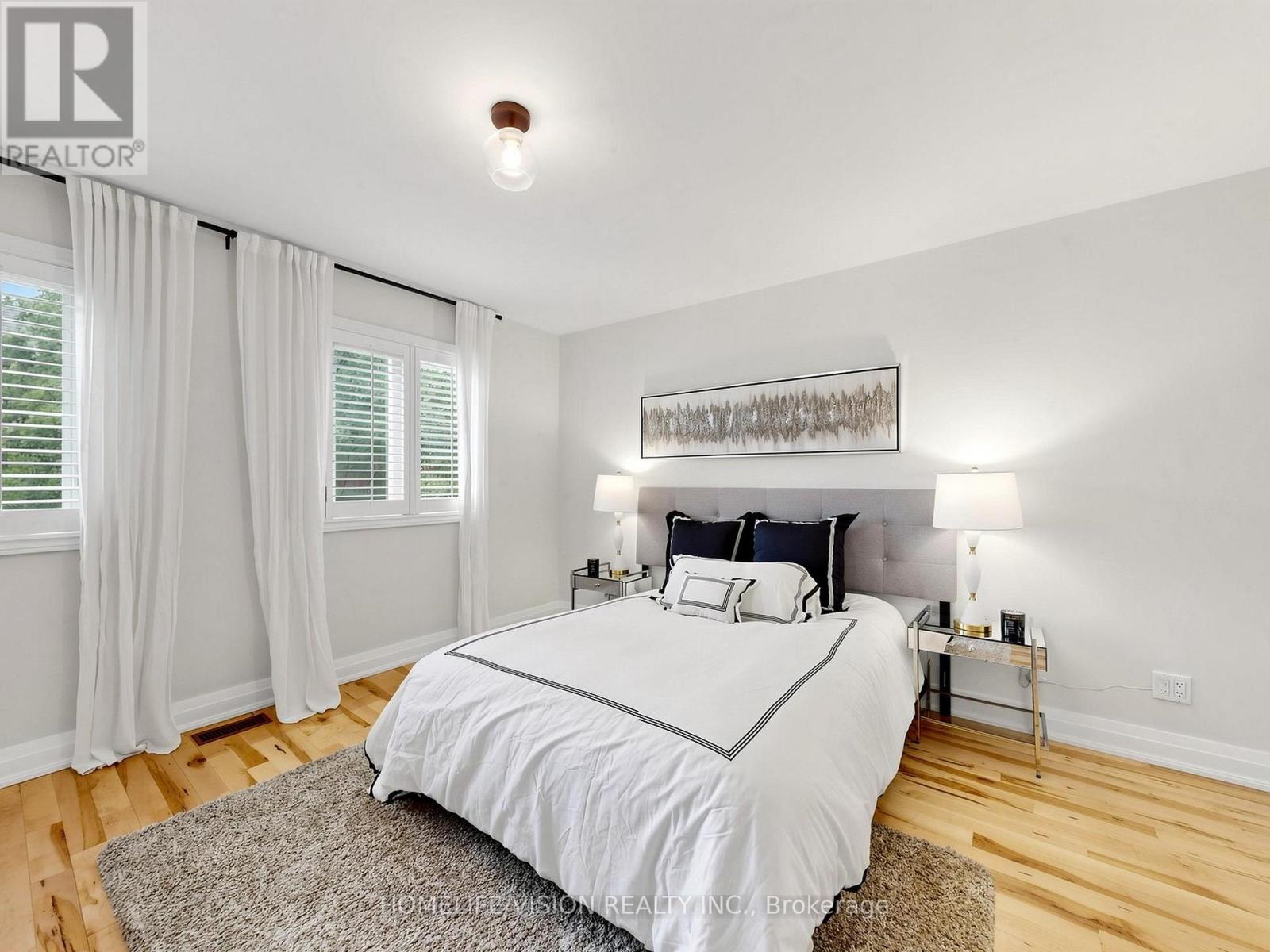 #TH2 175 GRAND AVENUE - 21