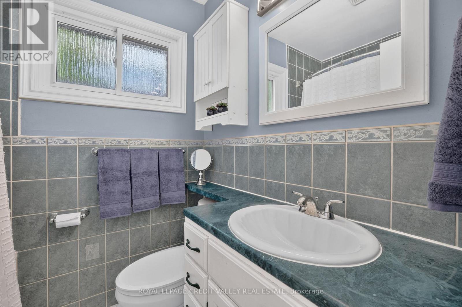 80 CORNWALL ROAD - 19