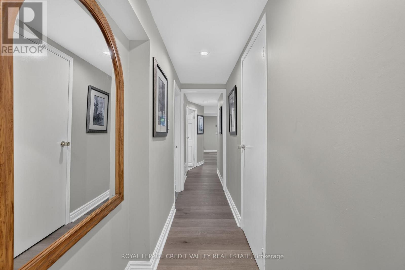 80 CORNWALL ROAD - 22