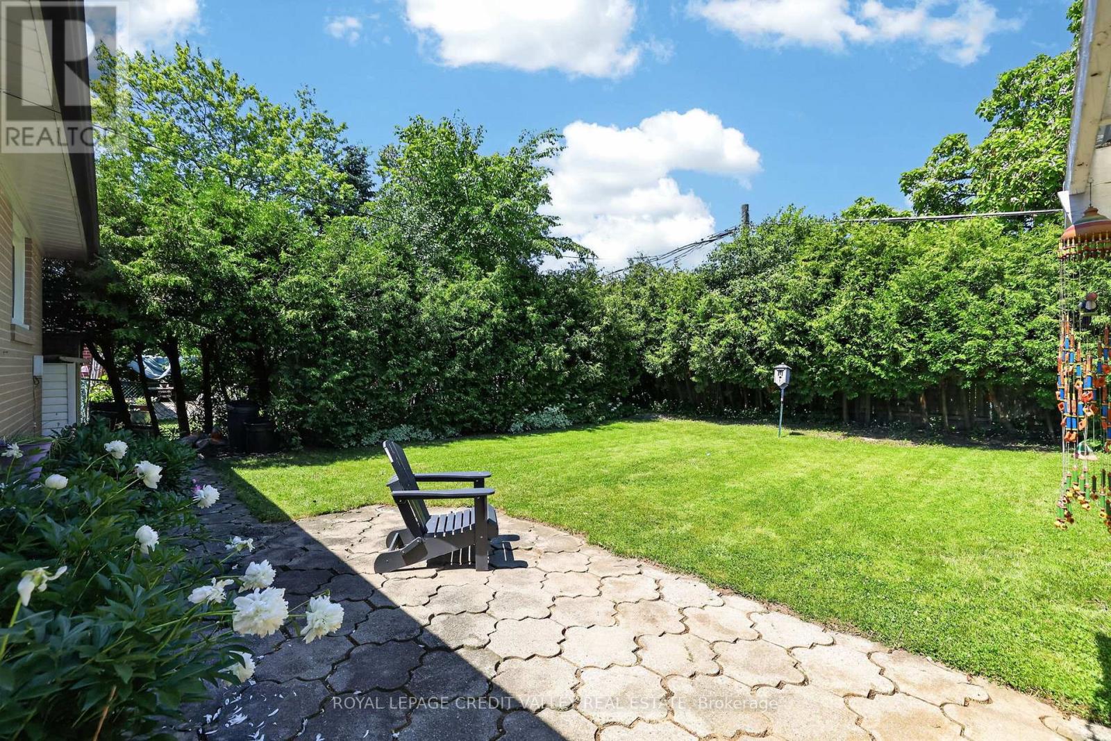 80 CORNWALL ROAD - 33
