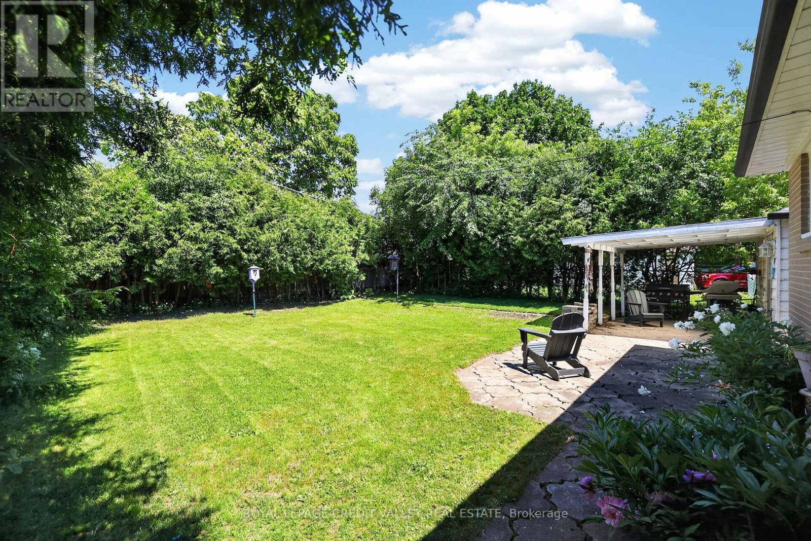 80 CORNWALL ROAD - 36